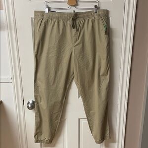 Gap Gapflex tan joggers men’s size XL NWT